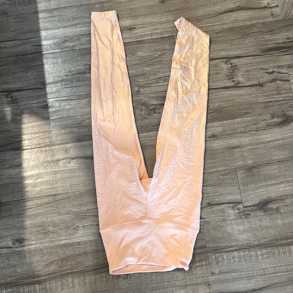 Beyond Yoga Peach Leggings
